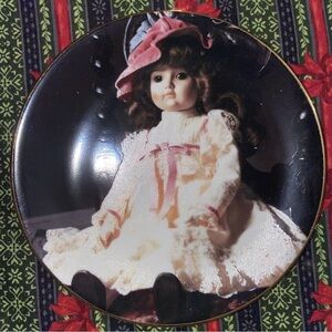 Gorham Collectors Guild Rosamond Doll Plate - 24KT Gold - Exclusive Member Issue